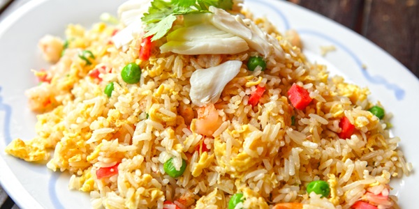 Vegetarian Fried Rice in Rice Cooker